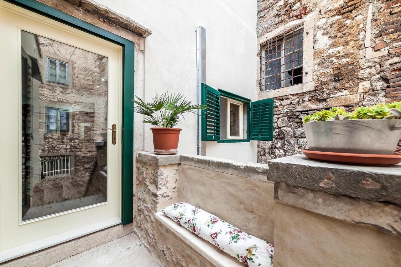 Aparment Lila Appartement Šibenik Buitenkant foto
