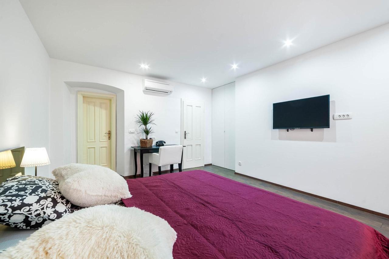 Aparment Lila Appartement Šibenik Buitenkant foto